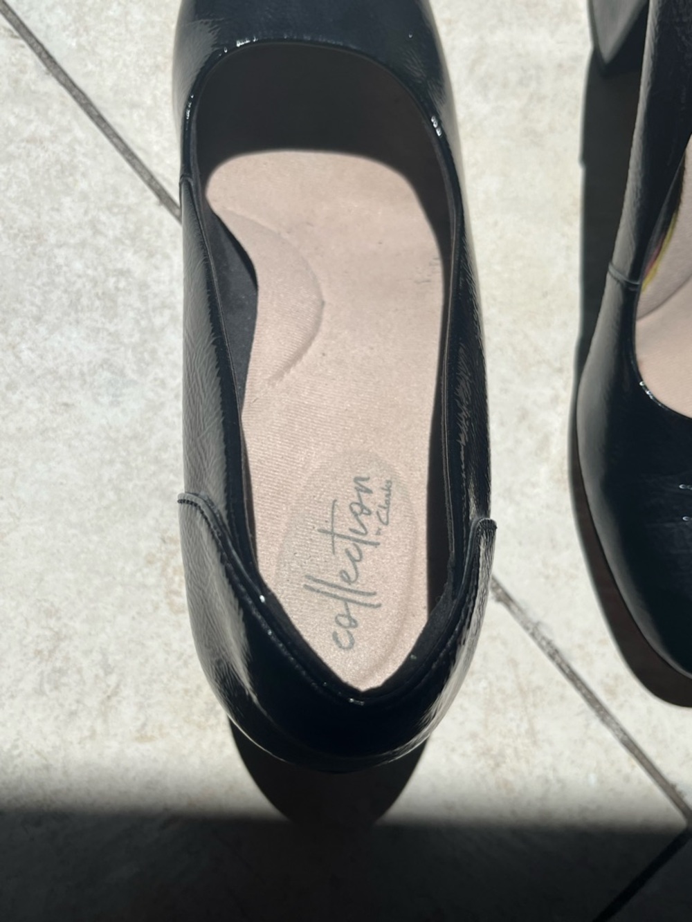 Classic Black Women's Block Heel Pumps Size 9 Black patten - Picture 10 of 11